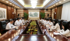 邓小刚同农业农村部直属机关团委新一届常委集体谈话