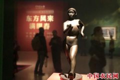 
        “东方风来满眼春——中国美术馆典藏精品展”浓缩当代艺坛40年变迁
