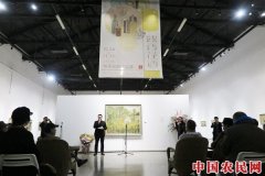 露香花语：一个女人的温润与才情——玲子绘画作品展在京开幕