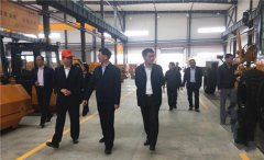 江西省政协副主席张勇到高安调研现代农业和规模企业发展
