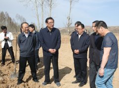 关建勋、王高勇陪同郭迎光副省长在静乐县调研指导春季农业生产