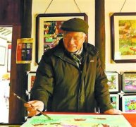 枫泾有个“农民画世家” 家中四代九人都会作画，半个多世纪创作8